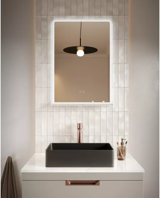 APS54084 CHARJ LED Mirror 500×700 White